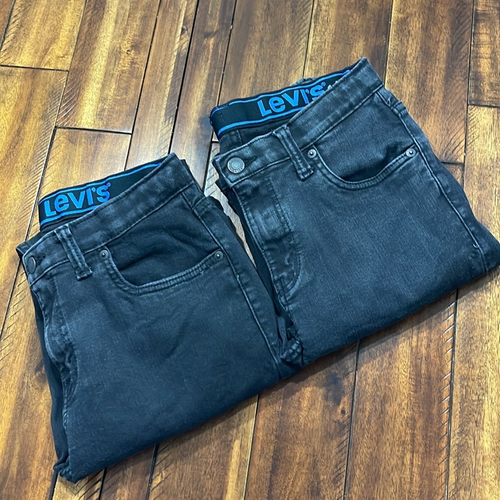 Levi's Black Classic Straight-Leg Jeans